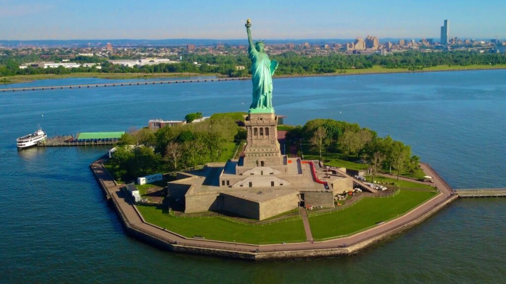 statue of liberty tours