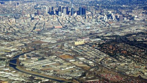 Los Ángeles es una ciudad hermosa.